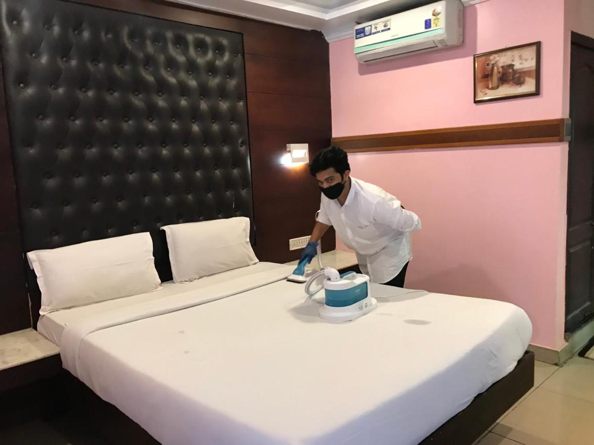 Hotel Grand Choice à Bangalore Extérieur photo