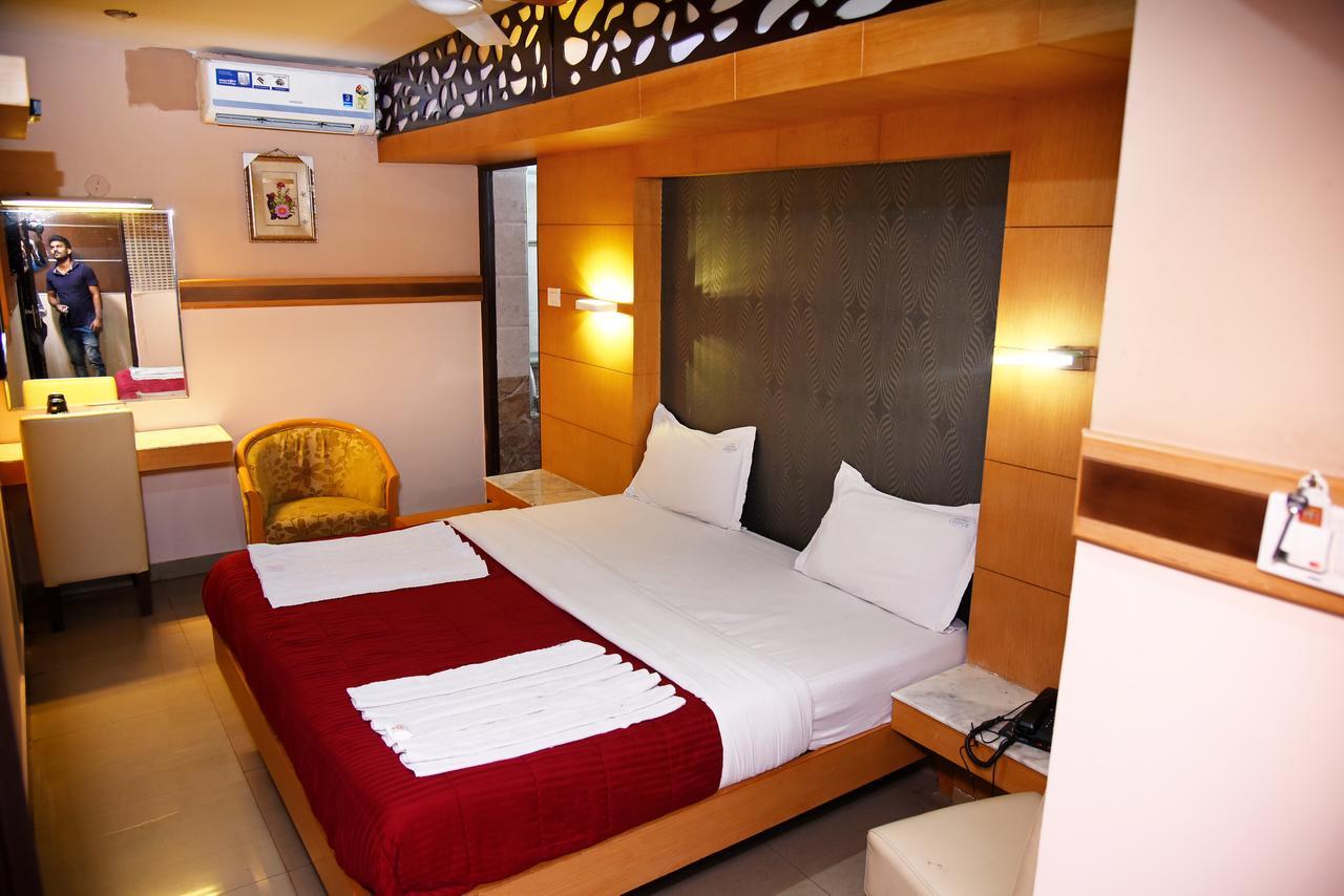 Hotel Grand Choice à Bangalore Chambre photo