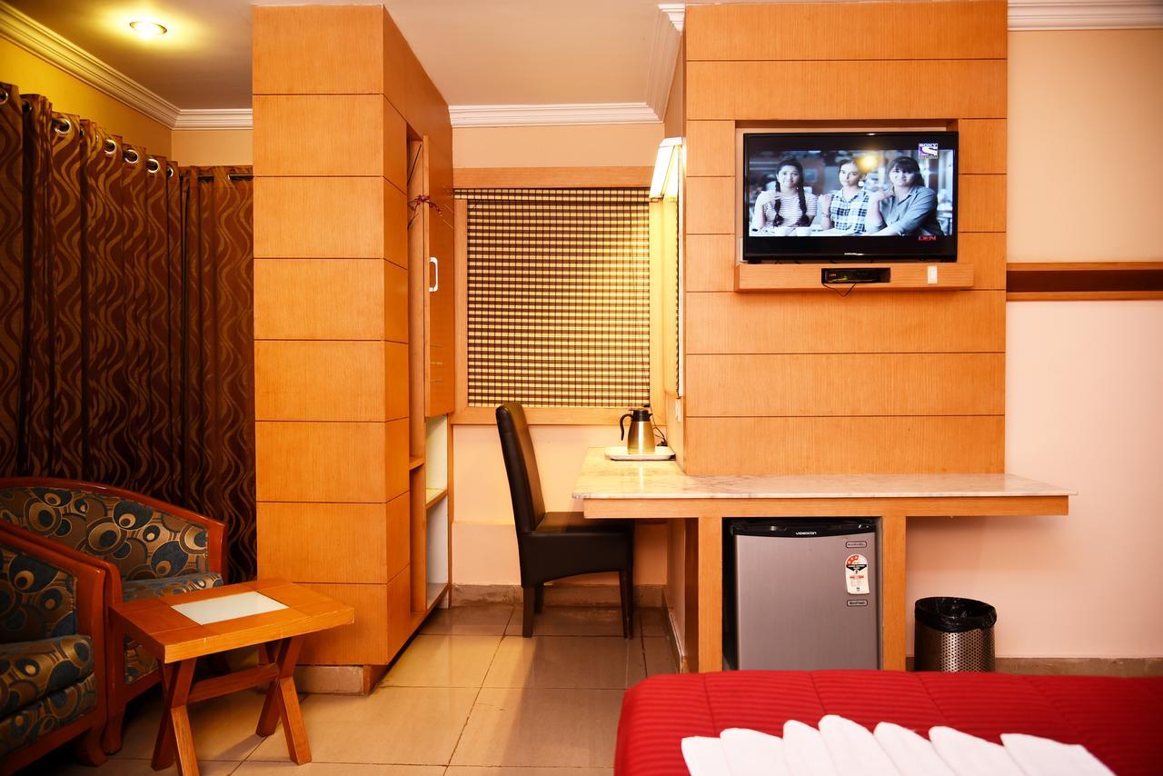 Hotel Grand Choice à Bangalore Extérieur photo