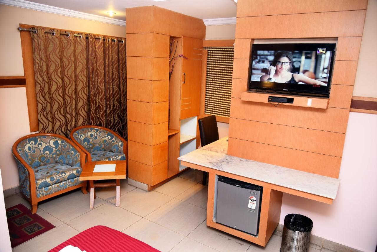 Hotel Grand Choice à Bangalore Chambre photo